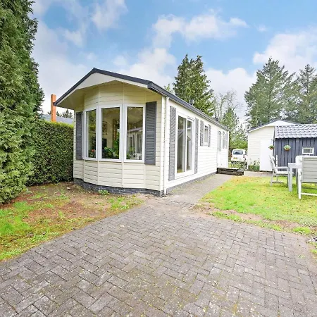 Effortless Holiday In Near Golf Course *